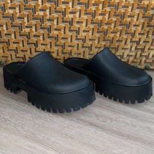 Jeffrey Campbell Clogge Clogs